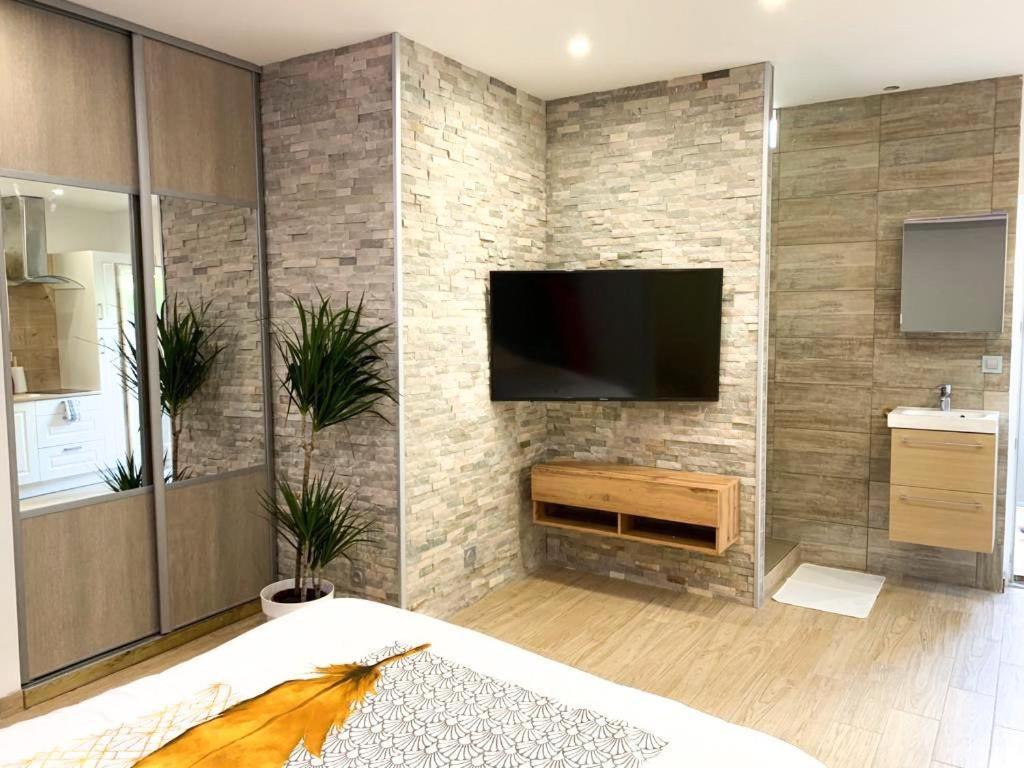 Le Menhir 2 Jacuzzi Spa Terasse Barbecue La Roche-Blanche  ภายนอก รูปภาพ